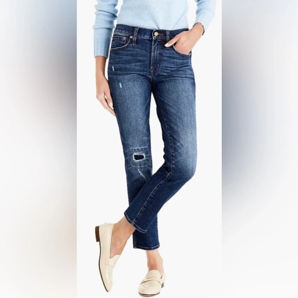 J. Crew Petite Vintage Straight Jeans in Ripped and Repaired Size 28P K3416